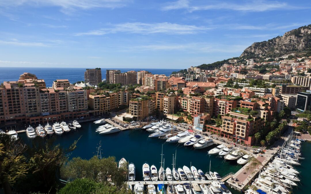 Visit Monaco with a private cruise ship tour