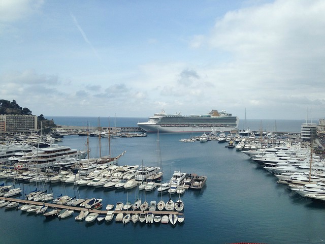 Visit Monaco with a private cruise ship tour