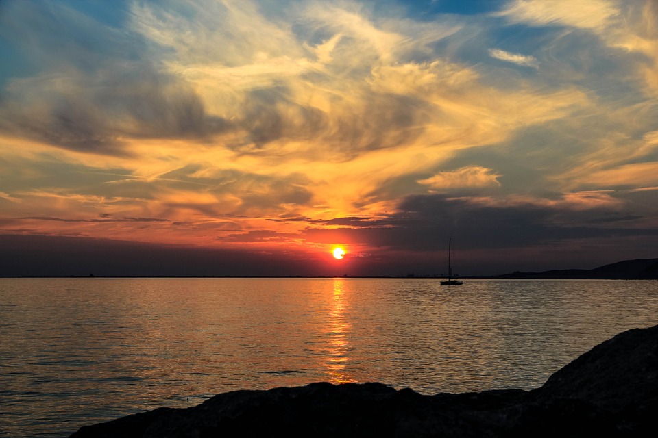 Coucher de soleil bord de mer