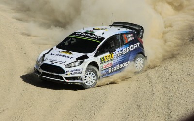 Comment choisir sa combinaison de rallye ?