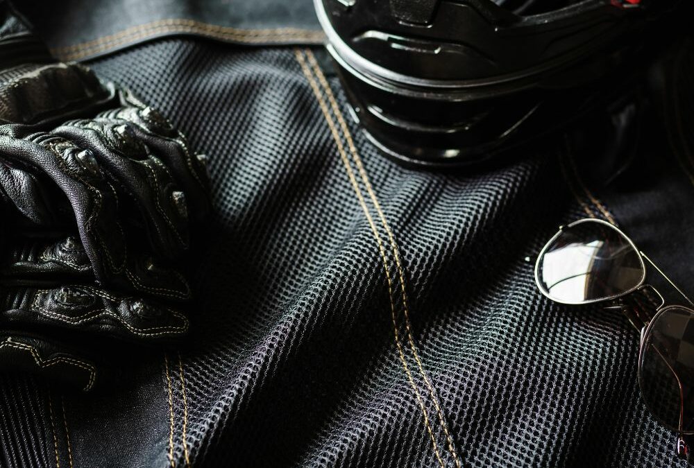 Quels sont les accessoires de casque de moto les plus pratiques ?