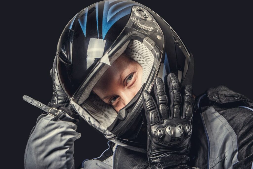 Motorcycle helmet