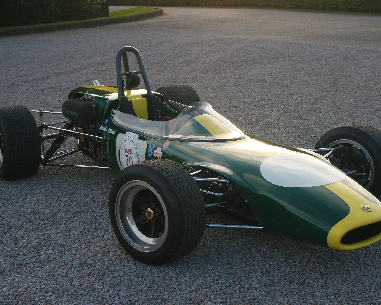 Ancienne Lotus