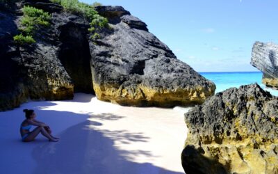 Repérer les meilleures plages cachées à visiter en yacht