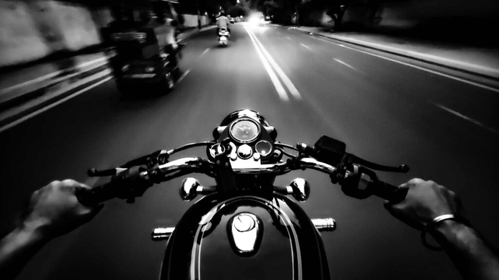 moto sur la route