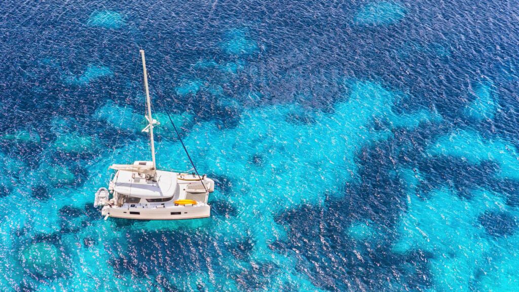 bateau à l'eau