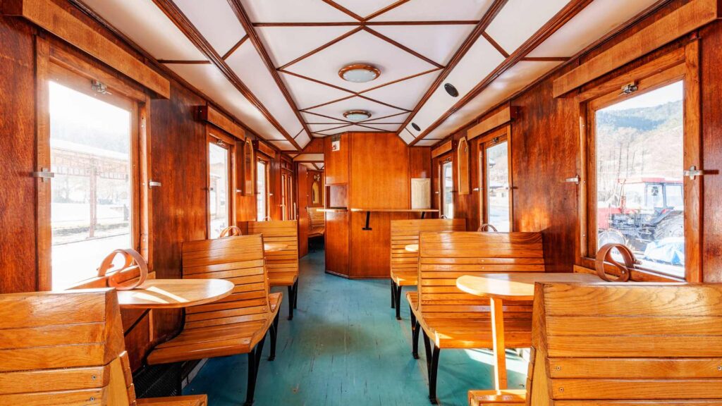 train luxueux